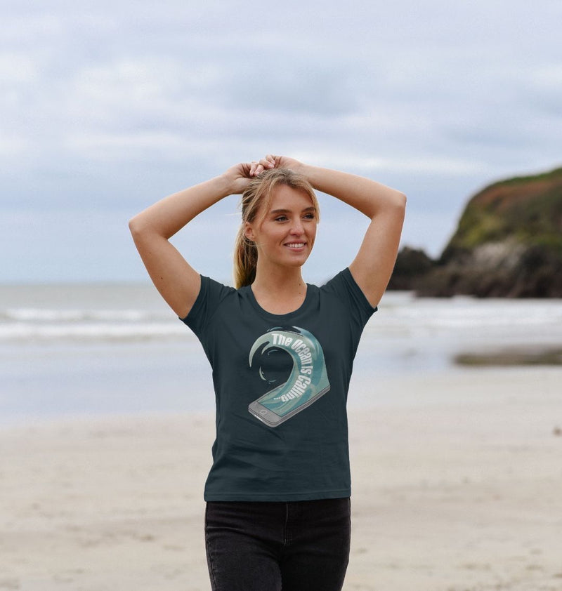 The Ocean is Calling Women's Scoop Neck Organic Cotton T-shirt